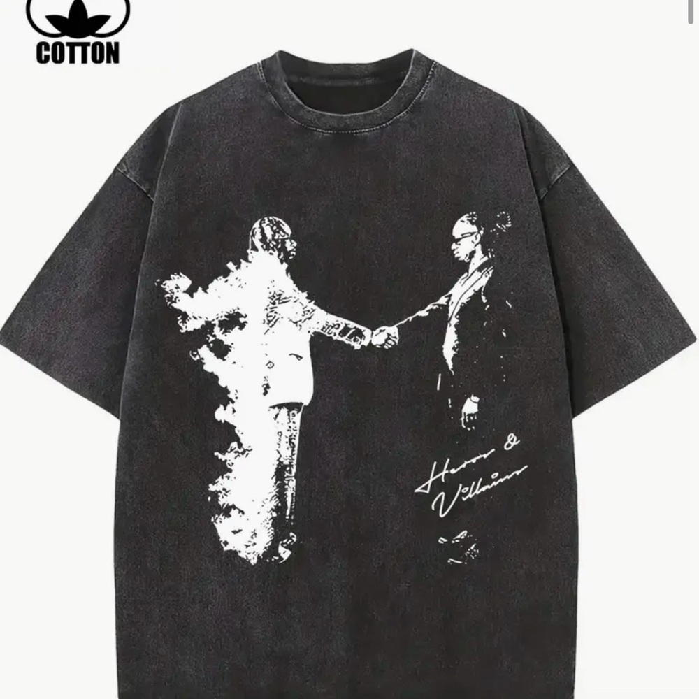 Insane graphic tee shirt with really cool designs with great quality